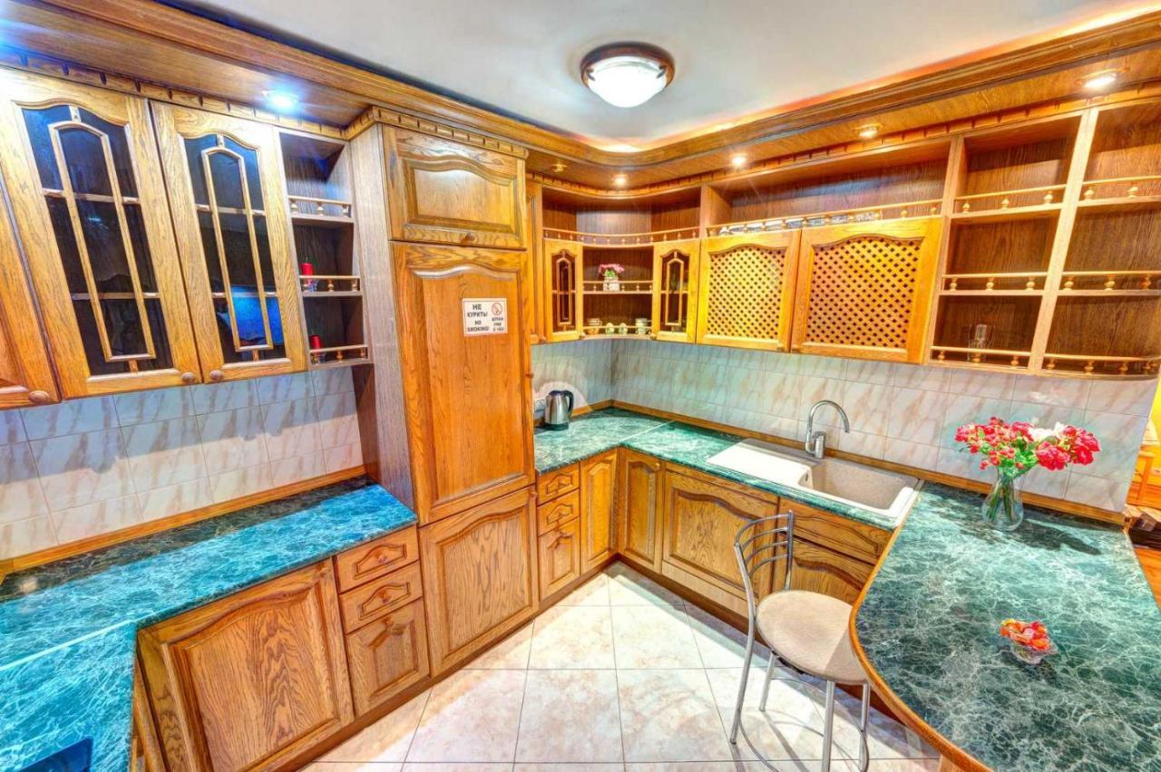 קייב Apartments Of Bogdan Khmelnitsky מראה חיצוני תמונה